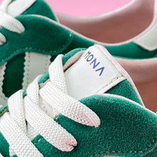 Cargar imagen en el visor de la galerĆa, ZoĆ© Su Carnaza Verde