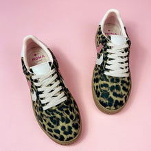 Cargar imagen en el visor de la galería, Zoe Leopardo Rosa