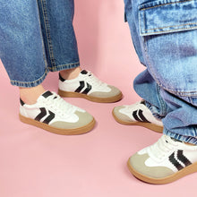 Cargar imagen en el visor de la galería, Mini Zoé Bco Gris