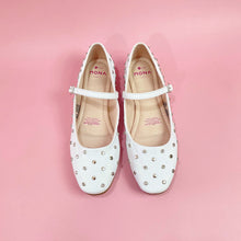 Cargar imagen en el visor de la galería, Facunda Est Fer Blanco