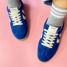 Cargar imagen en el visor de la galería, Zoé Su Carnaza Cobalto