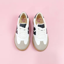 Cargar imagen en el visor de la galería, Mini Zoé Bco Gris