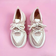 Cargar imagen en el visor de la galería, Scarlet Cam Shell ice