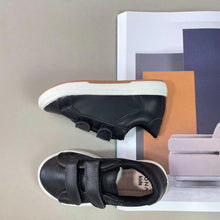 Cargar imagen en el visor de la galería, Mini Gill Negro