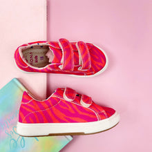 Cargar imagen en el visor de la galería, Mini Lorenza Cebra Roja