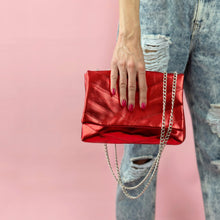 Cargar imagen en el visor de la galería, Bolso Gullieta Roja metálica