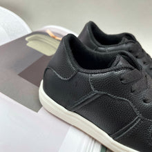 Cargar imagen en el visor de la galería, Mini Nato Negro