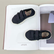 Cargar imagen en el visor de la galería, Mini Gus Negro Lona