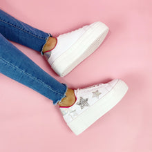 Cargar imagen en el visor de la galería, Jocelyn Car Blanco Plata