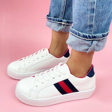 Cargar imagen en el visor de la galería, Mini Mabel Es Blanco Azul