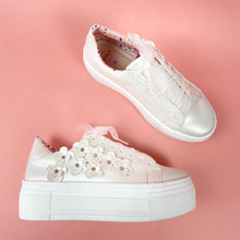 Cargar imagen en el visor de la galería, NOV-FLORES-CAR-PERLA