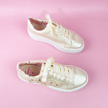 Cargar imagen en el visor de la galería, NOV-FLORES-CAR-PALOMITAS