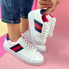 Cargar imagen en el visor de la galería, Mini Mabel Es Blanco Azul