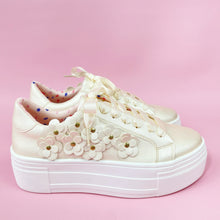 Cargar imagen en el visor de la galería, NOV-FLORES-CAR-PALOMITAS