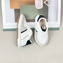 Cargar imagen en el visor de la galería, Mini Nato Gris