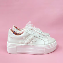 Cargar imagen en el visor de la galería, NOV-ENCAJE-CAR-PERLA