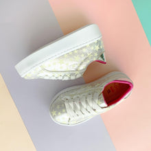 Cargar imagen en el visor de la galería, Mini Melody Estrellas Plata ¡Brillan en la oscuridad!